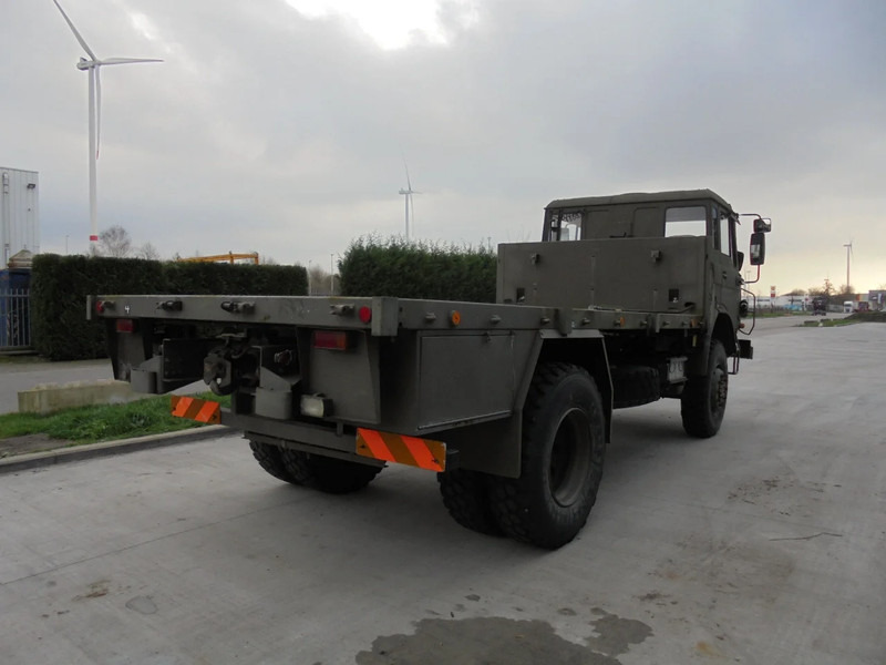 DAF YA 4442 4X4 - Camion plateau: photos 4 DAF YA 4442 4X4 - Camion plateau: photos 4