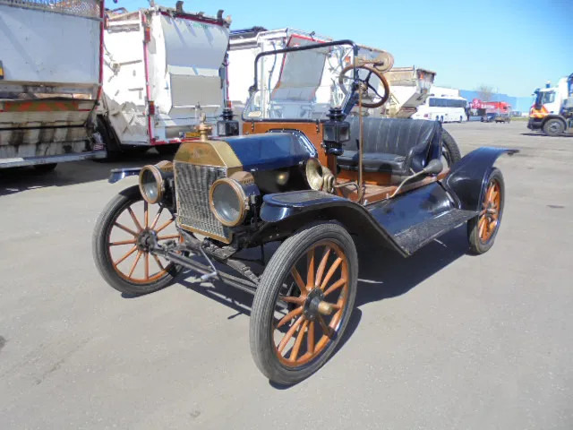 Ford Model T SPEEDSTER - Cabriolet: photos 1 Ford Model T SPEEDSTER - Cabriolet: photos 1