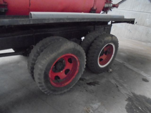 Camion citerne GMC CCKW 353 6X6: photos 8 Camion citerne GMC CCKW 353 6X6: photos 8