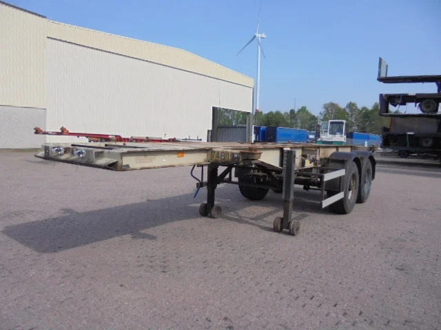 Groenewegen 20CC-15-18 STEEL SPRINGS - Semi-remorque porte-conteneur/ Caisse mobile: photos 1 Groenewegen 20CC-15-18 STEEL SPRINGS - Semi-remorque porte-conteneur/ Caisse mobile: photos 1