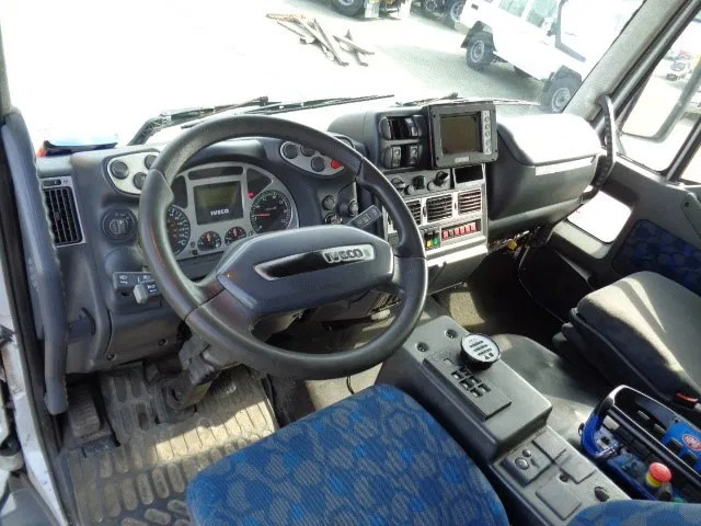 Benne à ordures ménagères Iveco C3127N: photos 8