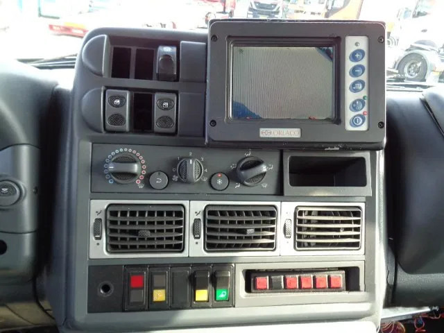 Benne à ordures ménagères Iveco C3127N: photos 12