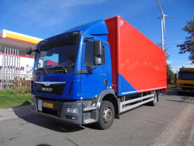 MAN TGM 12.250 - Camion fourgon: photos 1 MAN TGM 12.250 - Camion fourgon: photos 1