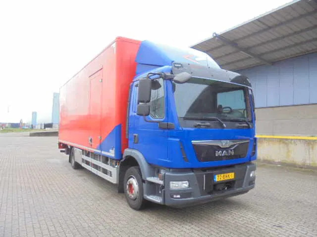 MAN TGM 12.250 NL TRUCK - Camion fourgon: photos 3 MAN TGM 12.250 NL TRUCK - Camion fourgon: photos 3