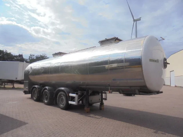 Magyar S43 EDD NL KENTEKEN - Semi-remorque citerne: photos 3 Magyar S43 EDD NL KENTEKEN - Semi-remorque citerne: photos 3