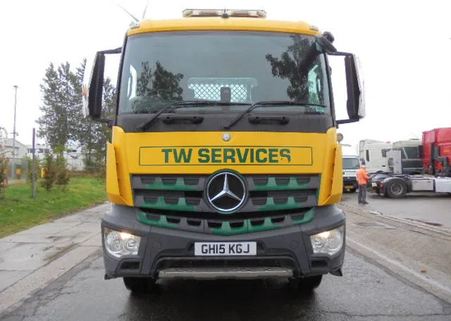 Mercedes-Benz Antos 1824 4X2 - Camion - système de câble: photos 2 Mercedes-Benz Antos 1824 4X2 - Camion - système de câble: photos 2