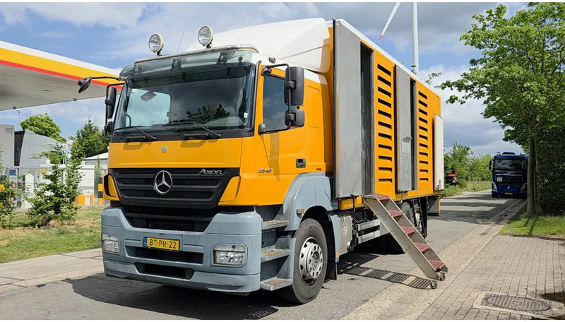Mercedes-Benz Axor 2540 + HAMMELMAN DEUTZ - Camion hydrocureur: photos 1 Mercedes-Benz Axor 2540 + HAMMELMAN DEUTZ - Camion hydrocureur: photos 1