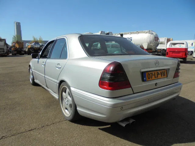 Mercedes-Benz C-Klasse 43 AMG - Berline: photos 4 Mercedes-Benz C-Klasse 43 AMG - Berline: photos 4