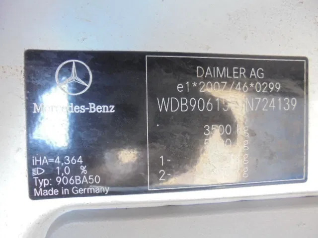Fourgon grand volume Mercedes-Benz Sprinter 316 CDI: photos 20