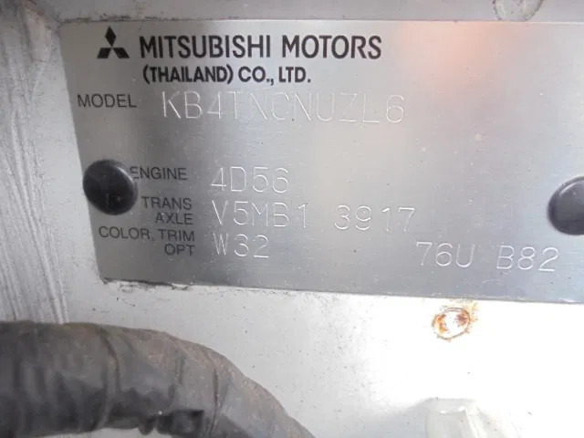 Pick-up Mitsubishi L200 4X4 PICK-UP: photos 19