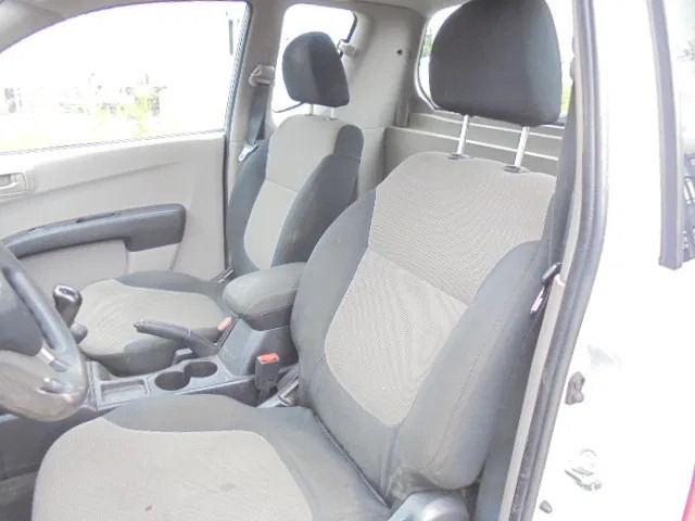 Pick-up Mitsubishi L200 4X4 PICK-UP: photos 12