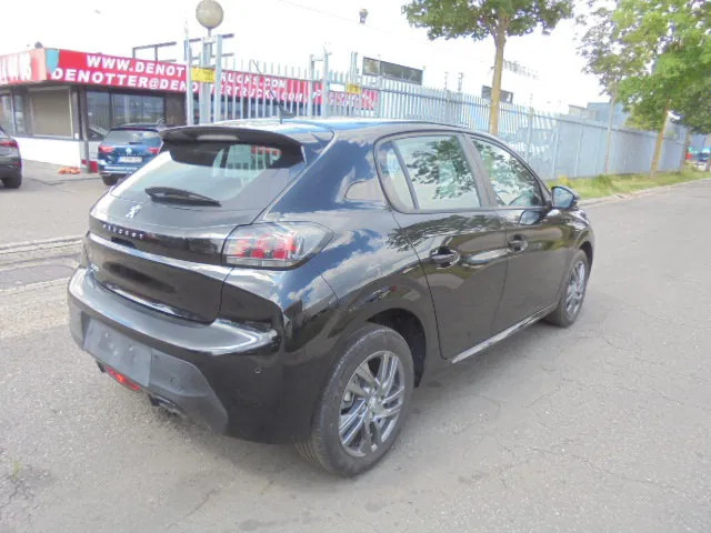 Peugeot 208 208 NEW TAX FREE - Voiture à hayon: photos 5 Peugeot 208 208 NEW TAX FREE - Voiture à hayon: photos 5