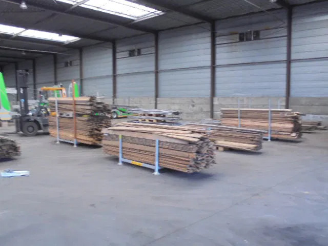 Plan KEN ALU / HOUT - Carrosserie bâchee: photos 1 Plan KEN ALU / HOUT - Carrosserie bâchee: photos 1