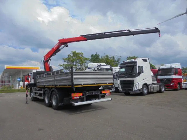 Renault C380 320 6X4 + FASSI F245 DEMO UNUSED NL KENTEKEN - Camion grue: photos 5 Renault C380 320 6X4 + FASSI F245 DEMO UNUSED NL KENTEKEN - Camion grue: photos 5