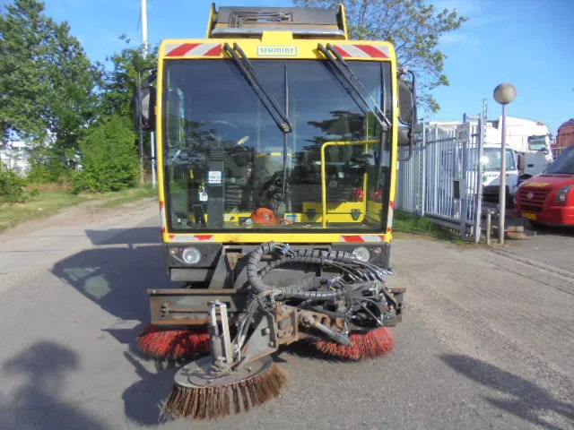 Schmidt CLEANGO 500 NL MACHINE - Balayeuse industrielle: photos 2 Schmidt CLEANGO 500 NL MACHINE - Balayeuse industrielle: photos 2