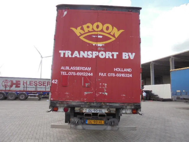 Schmitz Cargobull SCS 24/L-13.62 EB SAF DISC - Semi-remorque rideaux coulissants: photos 4 Schmitz Cargobull SCS 24/L-13.62 EB SAF DISC - Semi-remorque rideaux coulissants: photos 4