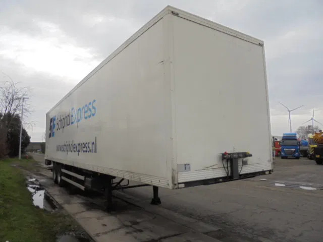 Smit ST0 1230 - Semi-remorque fourgon: photos 3 Smit ST0 1230 - Semi-remorque fourgon: photos 3