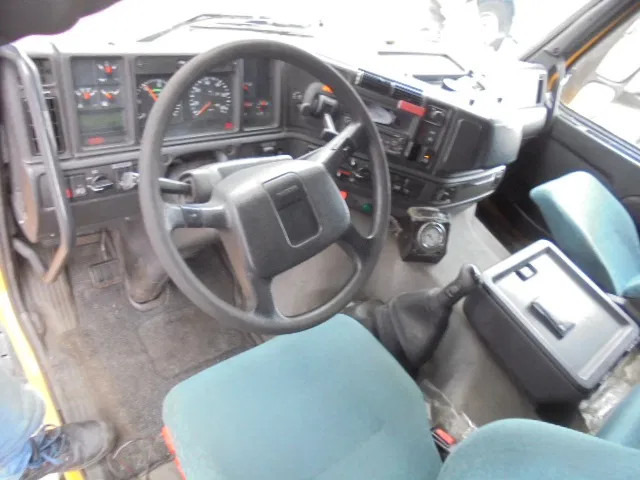 Camion hydrocureur Terberg FM 1850 8X4 TRIPLE NL TRUCK: photos 7