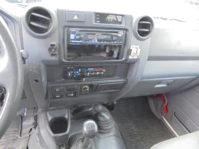 Voiture Toyota Land Cruiser HZJ78L 4WD EXPORT OUT EU ONLY: photos 12
