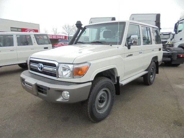 Voiture neuf Toyota Land Cruiser NEW UNUSED LX V6 ONLY EXPORT OUT THE EU: photos 1