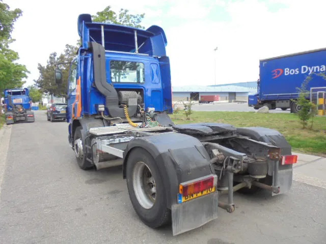 DAF CF 75.270 CF 75 HANDGESCHAKELD NL TRUCK TUV APK 09-05-2026 - Tracteur routier: photos 3 DAF CF 75.270 CF 75 HANDGESCHAKELD NL TRUCK TUV APK 09-05-2026 - Tracteur routier: photos 3