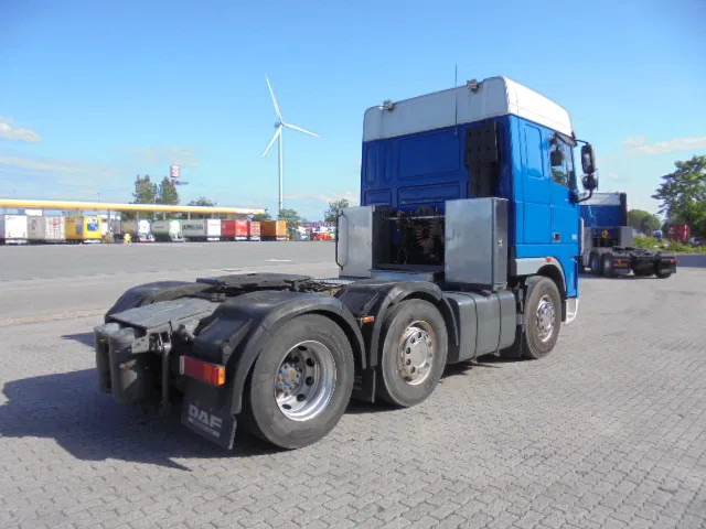DAF XF 105 460 6X2 NL TRUCK - Tracteur routier: photos 4 DAF XF 105 460 6X2 NL TRUCK - Tracteur routier: photos 4
