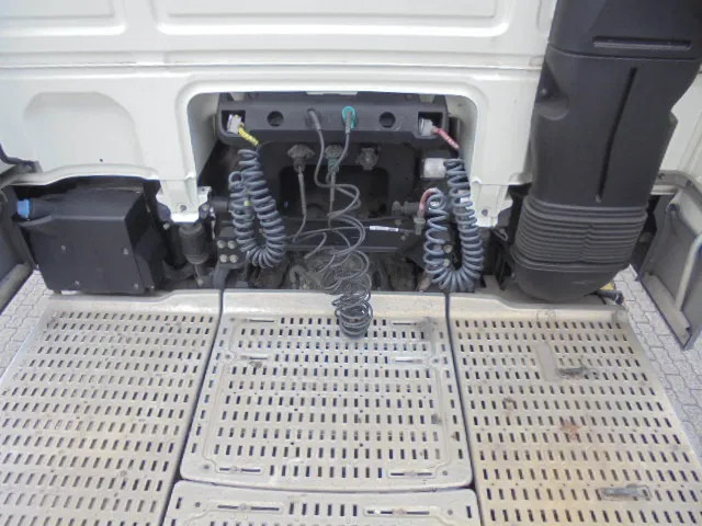 Tracteur routier DAF XF 460 FT NL TRUCK: photos 8