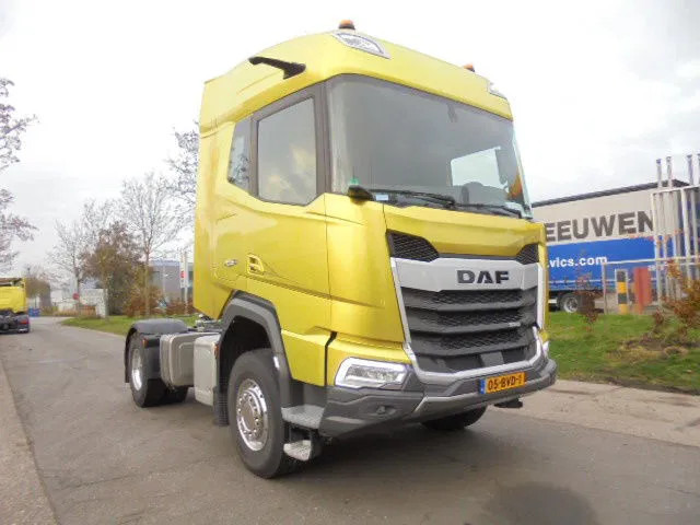 DAF XFC 530 FT DEMO KIEPHYDROLIEK MET FABRIEKS GARANTIE NL TRUCK - Tracteur routier: photos 4 DAF XFC 530 FT DEMO KIEPHYDROLIEK MET FABRIEKS GARANTIE NL TRUCK - Tracteur routier: photos 4