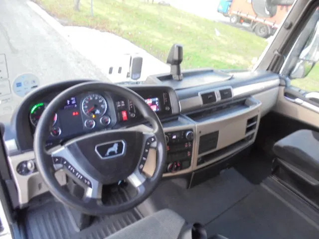 Tracteur routier MAN TGX 18.500 XXL SMART TACHO 16X IN STOCK NL TRUCK: photos 10 Tracteur routier MAN TGX 18.500 XXL SMART TACHO 16X IN STOCK NL TRUCK: photos 10