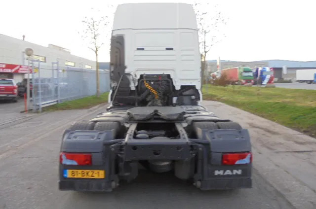 Tracteur routier MAN TGX 18.500 XXL SMART TACHO 16X IN STOCK NL TRUCK: photos 6 Tracteur routier MAN TGX 18.500 XXL SMART TACHO 16X IN STOCK NL TRUCK: photos 6