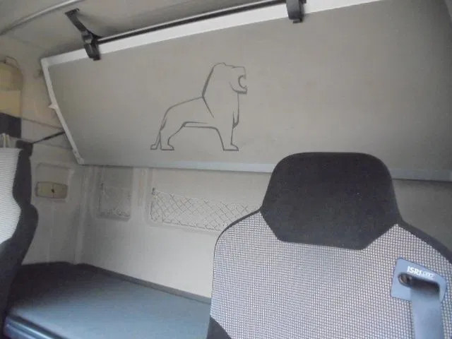 Tracteur routier MAN TGX 26-420 XL 6x2 NEW EXPORT PRICES: photos 18 Tracteur routier MAN TGX 26-420 XL 6x2 NEW EXPORT PRICES: photos 18