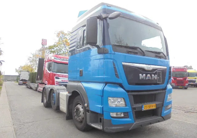MAN TGX 26.440 XL - Tracteur routier: photos 3 MAN TGX 26.440 XL - Tracteur routier: photos 3