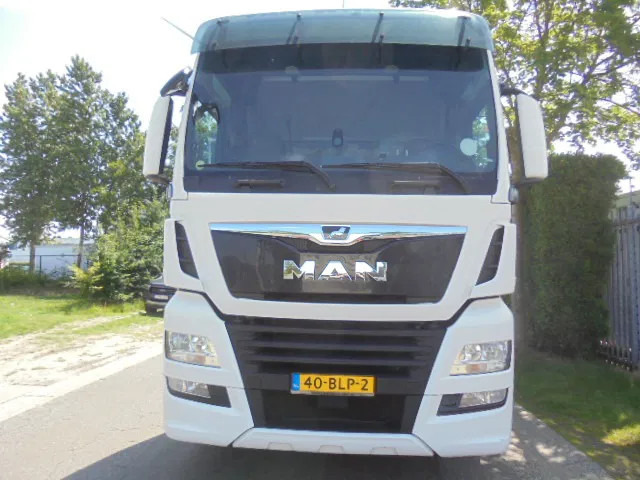 MAN TGX 26.500 XXL NL TRUCK - Tracteur routier: photos 2 MAN TGX 26.500 XXL NL TRUCK - Tracteur routier: photos 2
