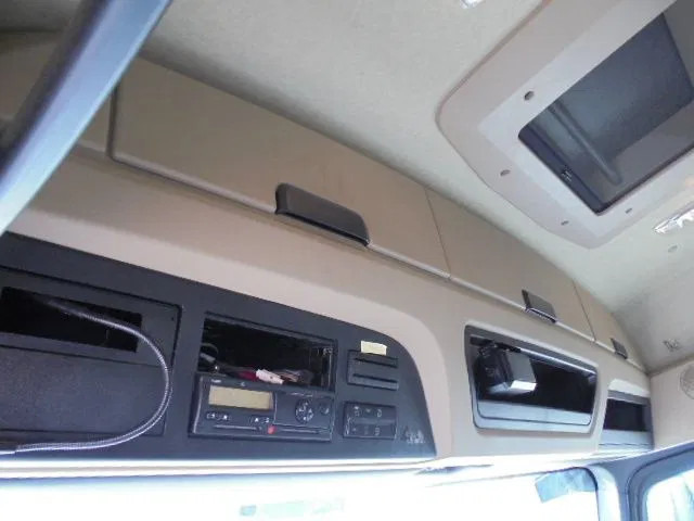 Tracteur routier Mercedes-Benz Actros 1842: photos 11 Tracteur routier Mercedes-Benz Actros 1842: photos 11