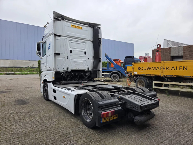 Mercedes-Benz Actros 1842 LS CABINE SCHADE NL TRUCK - Tracteur routier: photos 4 Mercedes-Benz Actros 1842 LS CABINE SCHADE NL TRUCK - Tracteur routier: photos 4