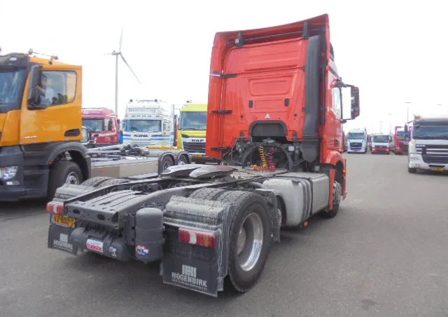 Mercedes-Benz Actros 2343 6X2 VOORLOOPAS - Tracteur routier: photos 4 Mercedes-Benz Actros 2343 6X2 VOORLOOPAS - Tracteur routier: photos 4