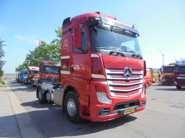 Mercedes-Benz Actros 2345 6X2 NL TRUCK - Tracteur routier: photos 3 Mercedes-Benz Actros 2345 6X2 NL TRUCK - Tracteur routier: photos 3