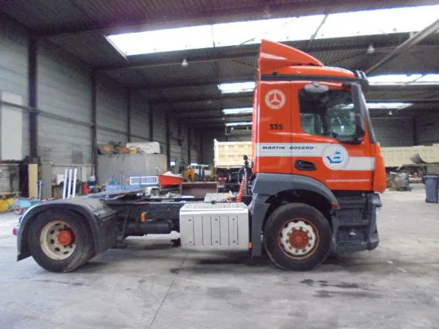 Mercedes-Benz Antos 1832 CABINE SCHADE FOR PARTS - Tracteur routier: photos 4 Mercedes-Benz Antos 1832 CABINE SCHADE FOR PARTS - Tracteur routier: photos 4