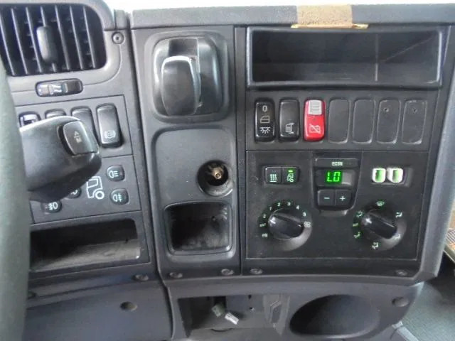 Tracteur routier Scania R380 ADR: photos 10