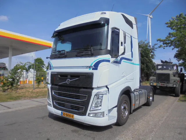 Tracteur routier Volvo FH 420 NL TRUCK: photos 1