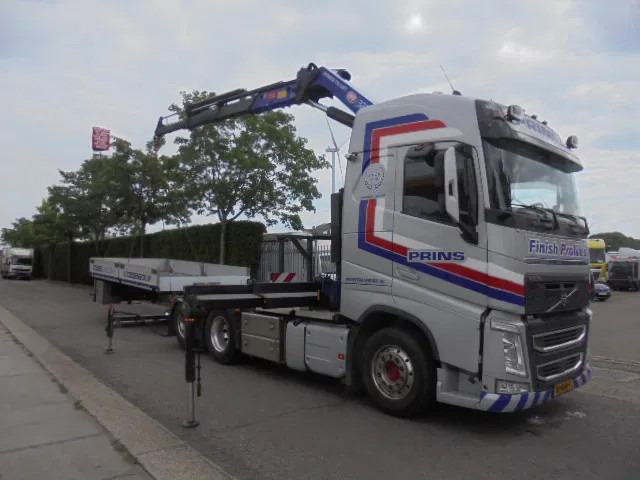 Volvo FH 420 6X2 NL TRUCK - Camion grue: photos 3 Volvo FH 420 6X2 NL TRUCK - Camion grue: photos 3