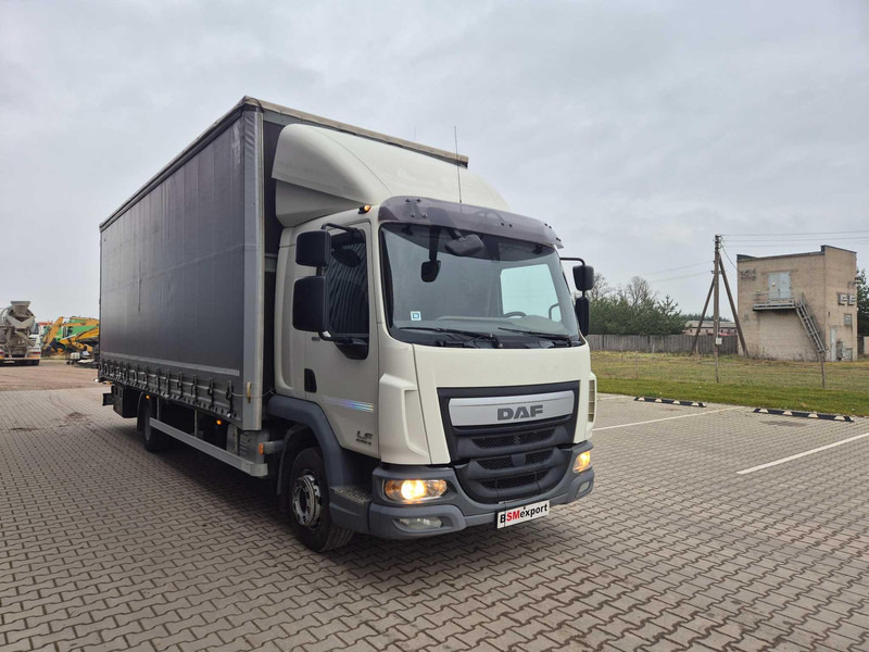 DAF LF 12.180 - Camion à rideaux coulissants: photos 3 DAF LF 12.180 - Camion à rideaux coulissants: photos 3