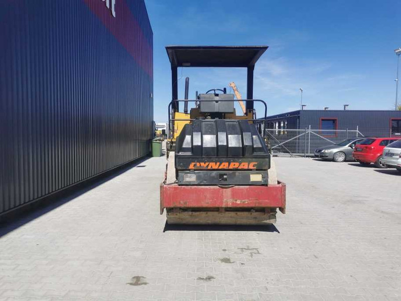 Dynapac CC 421 - Compacteur: photos 2 Dynapac CC 421 - Compacteur: photos 2