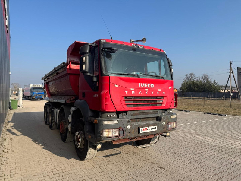 Iveco Trakker AD 410 T 41, 8x4 - Camion benne: photos 2 Iveco Trakker AD 410 T 41, 8x4 - Camion benne: photos 2