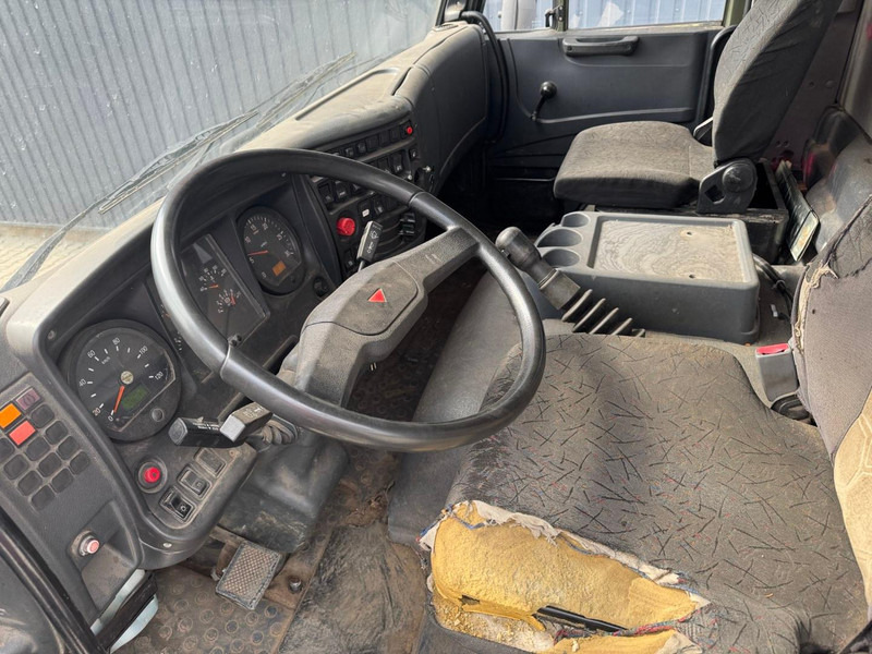 Kamaz 65111, 6x6 - Châssis cabine: photos 5 Kamaz 65111, 6x6 - Châssis cabine: photos 5