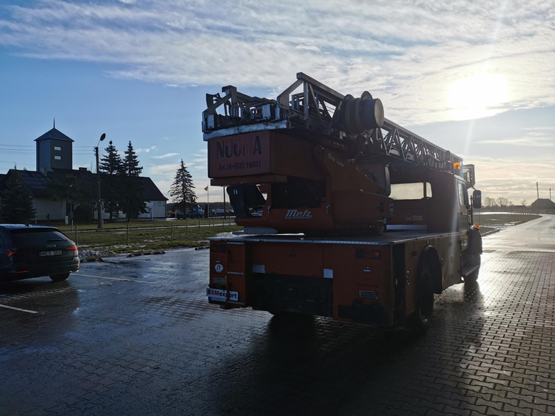 Mercedes-Benz 1313 - Camion de pompier: photos 5 Mercedes-Benz 1313 - Camion de pompier: photos 5