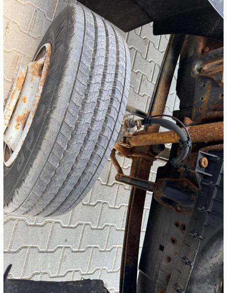 Camion à rideaux coulissants Mercedes-Benz 814: photos 19