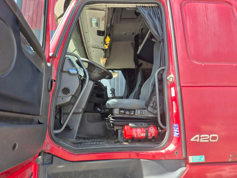 Volvo FH 13.420 - Tracteur routier: photos 5 Volvo FH 13.420 - Tracteur routier: photos 5