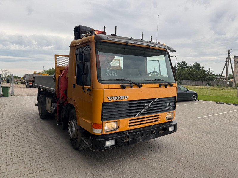 Volvo FL 10 + Palfinger PK 105 B - 3 - Camion benne, Camion grue: photos 2 Volvo FL 10 + Palfinger PK 105 B - 3 - Camion benne, Camion grue: photos 2