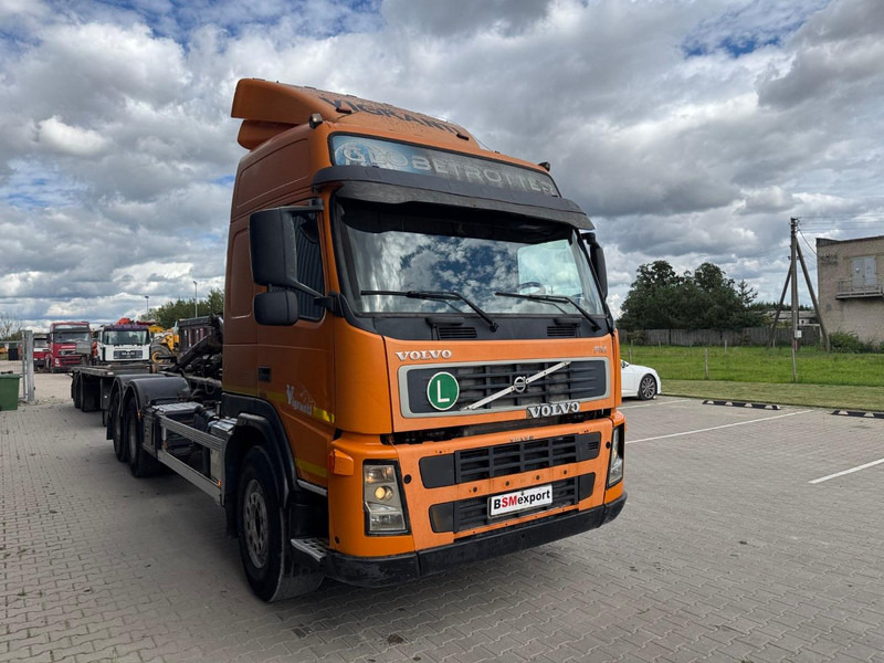 Volvo FM 440, 6x4, spring/spring, manual gearbox - Camion porte-conteneur/ Caisse mobile: photos 2 Volvo FM 440, 6x4, spring/spring, manual gearbox - Camion porte-conteneur/ Caisse mobile: photos 2